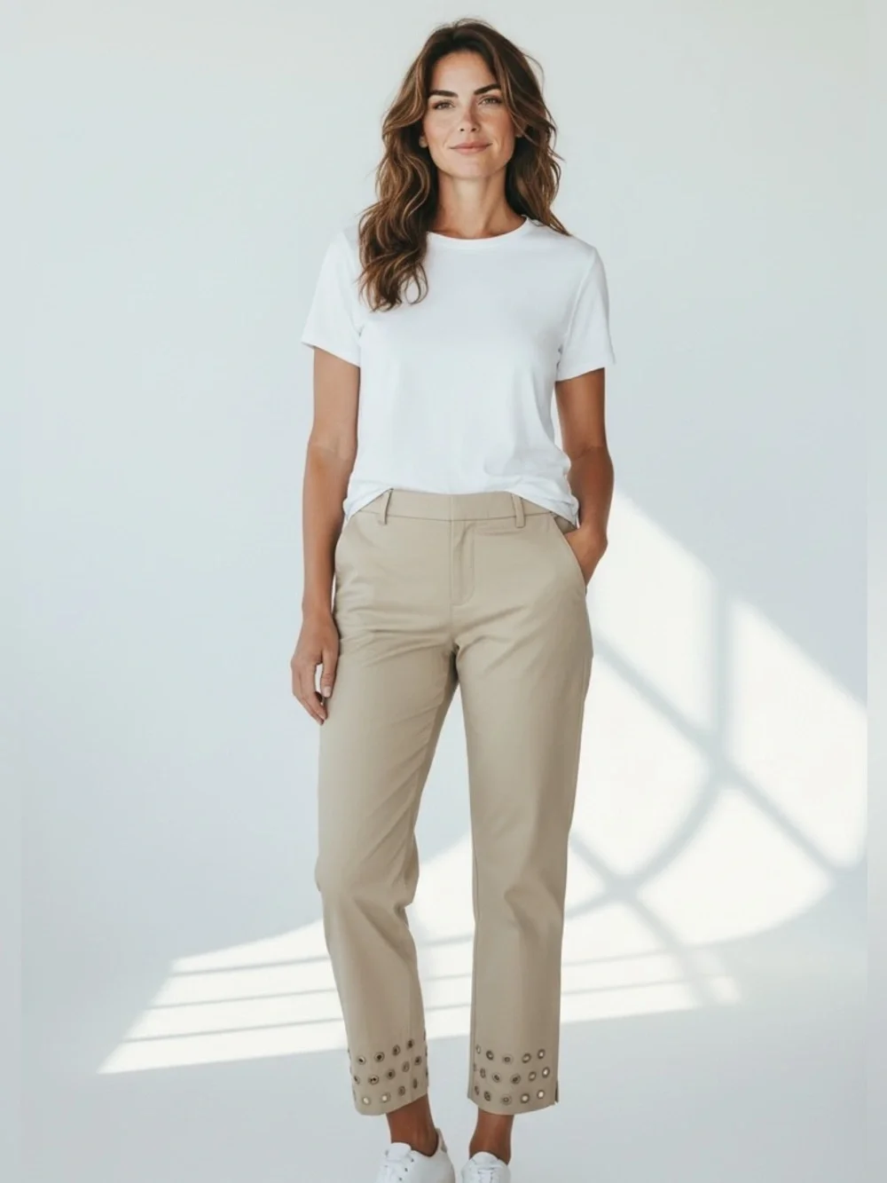 Jones New York signature 6 petite capris NWOT gold accents at hem - Picture 1 of 10